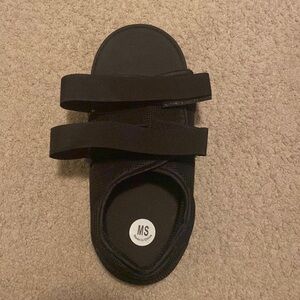 POST op walking shoe
